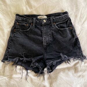 Back Abercrombie and fitch mom shorts